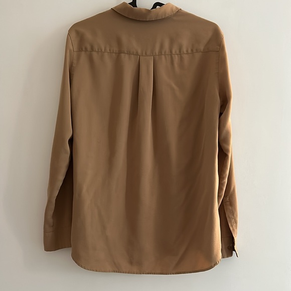 Uniqlo XS gold/brown collared shirt - Picture 4 of 4